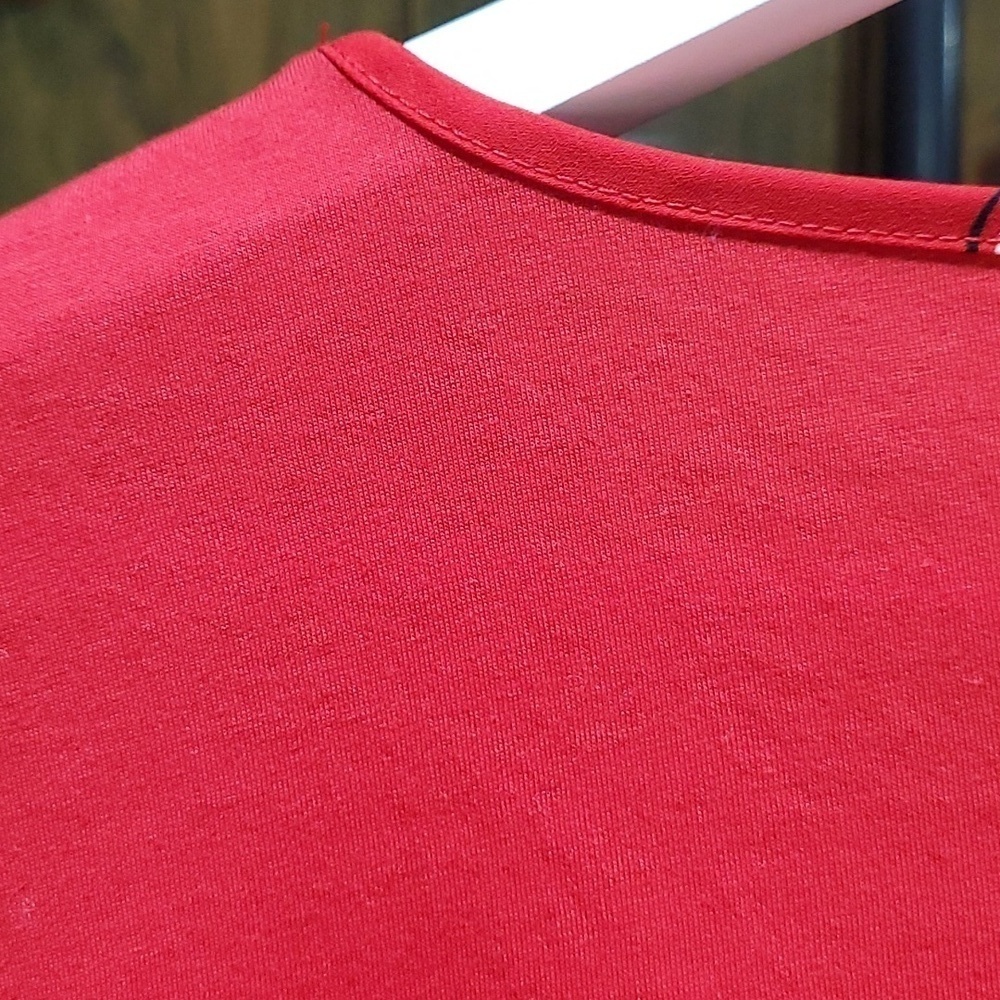RED FLORAL BLOUSE SIZE LARGE CAREER BUSINESS CASUAL EVERYDAY OFFICE RESORT - Picture 6 of 8